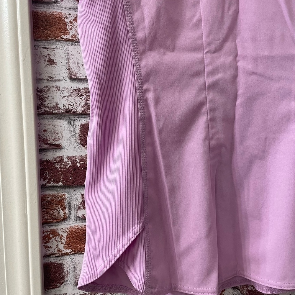 Med Couture Lilac V-Neck Shirttail Women's SCRUBS top - Picture 9 of 13